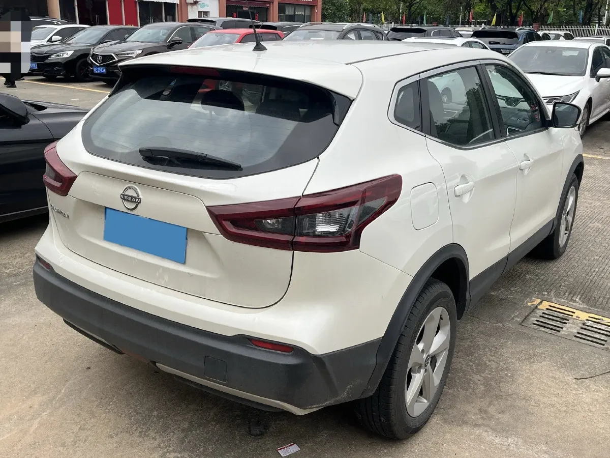 2023 Nissan Qashqai 2.0L 151HP L4 CVT,autocango,china used car exporter,china ev exporter,chinese used car exporter,chinese used ev exporter