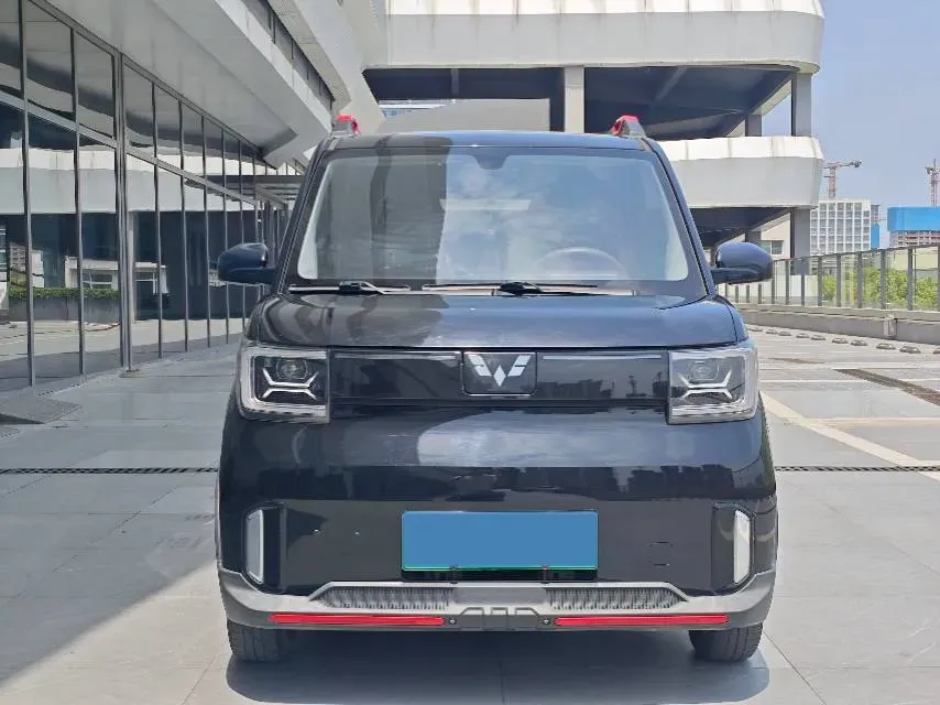 2022 WuLing HongGuang MINI EV BEV 17.3KWH,autocango,china used car exporter,china ev exporter,chinese used car exporter,chinese used ev exporter