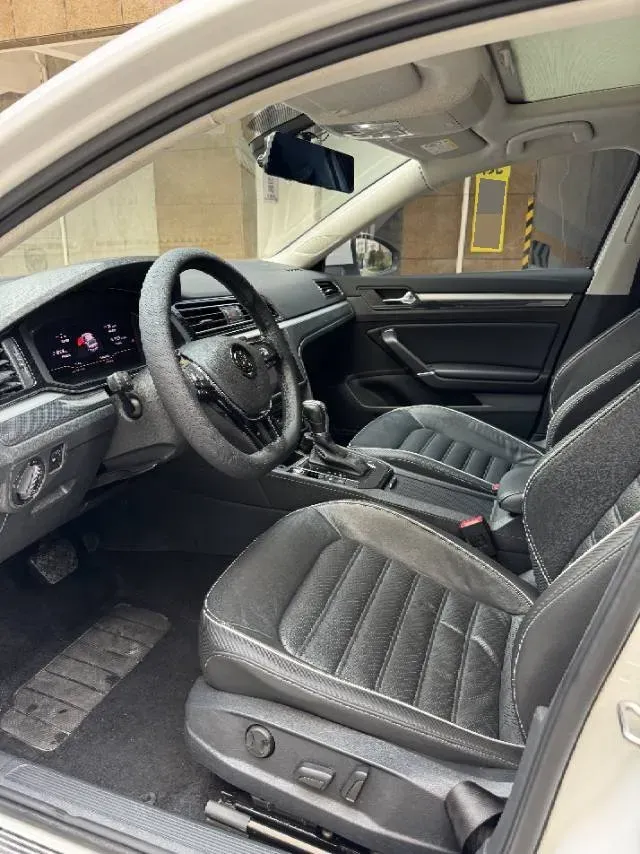 2019 Volkswagen Tayron 2.0T 186HP L4 7DCT,autocango,china used car exporter,china ev exporter,chinese used car exporter,chinese used ev exporter