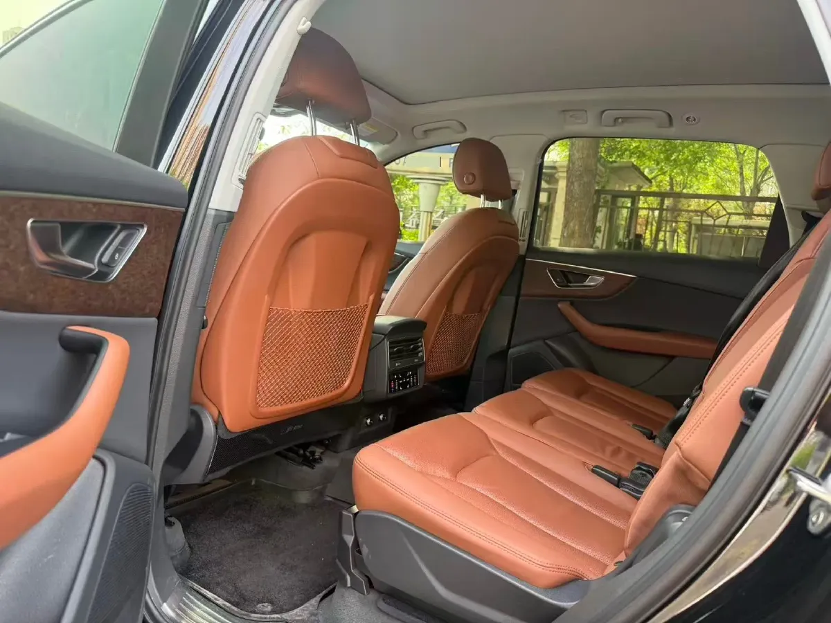 2022 Volkswagen Touareg 3.0T 340HP V6 8AT,autocango,china used car exporter,china ev exporter,chinese used car exporter,chinese used ev exporter