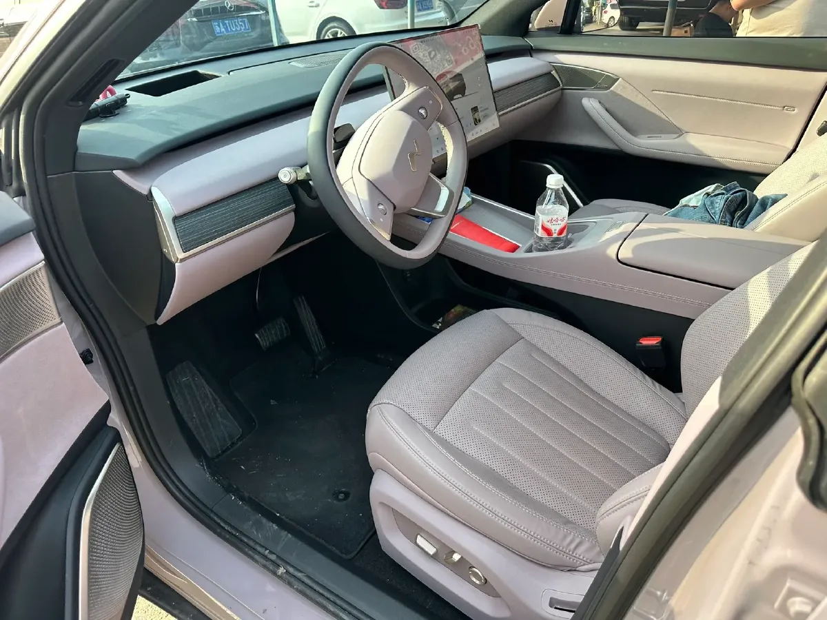 2024 ONVO L60 BEV 60KWH,autocango,china used car exporter,china ev exporter,chinese used car exporter,chinese used ev exporter