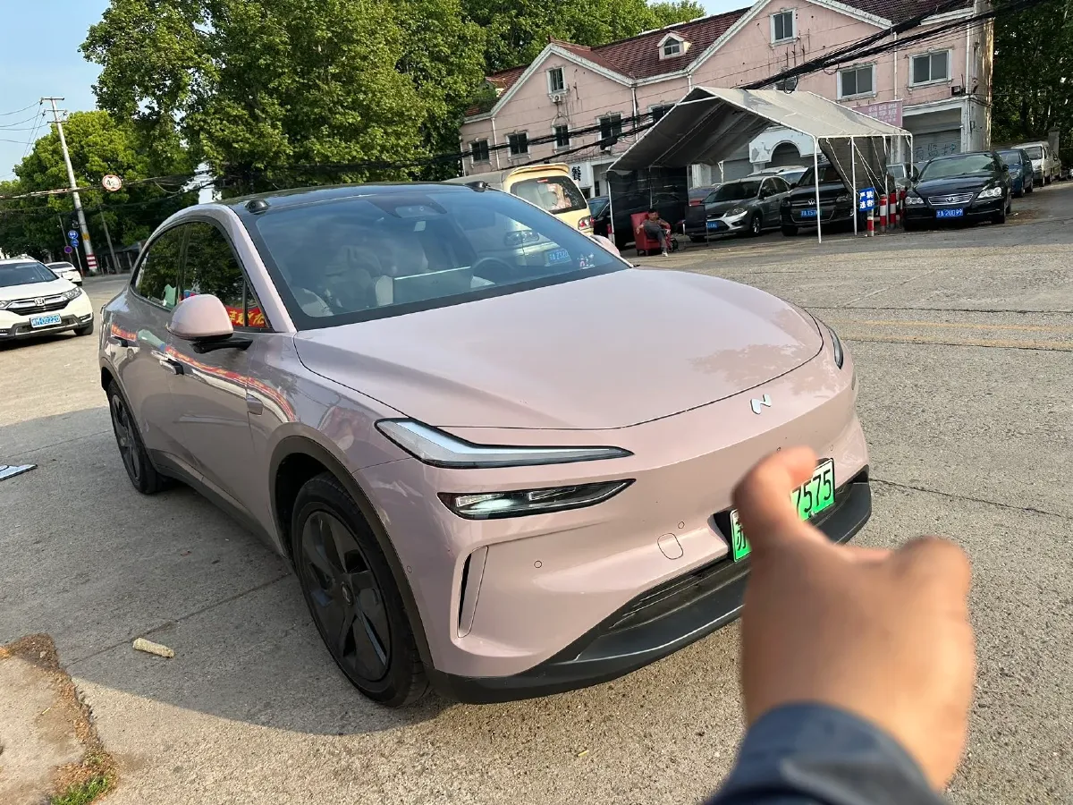 2024 ONVO L60 BEV 60KWH,autocango,china used car exporter,china ev exporter,chinese used car exporter,chinese used ev exporter