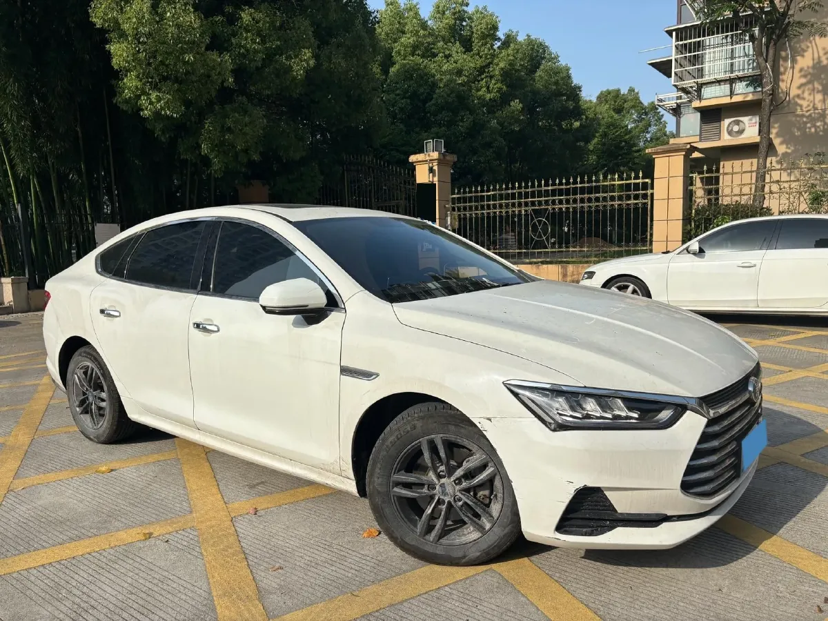 2019 BYD Qin Pro 1.5T 160HP L4 6MT,autocango,china used car exporter,china ev exporter,chinese used car exporter,chinese used ev exporter