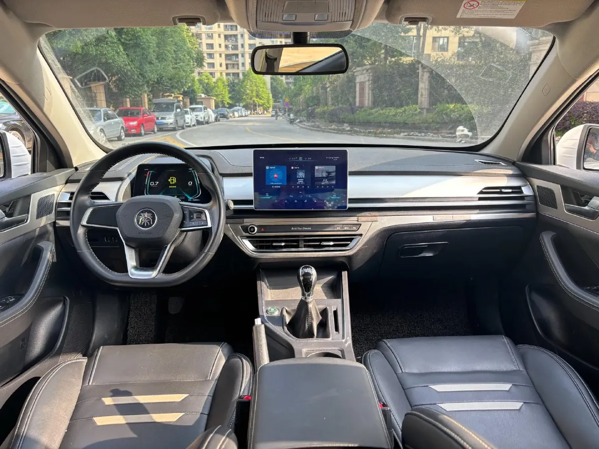 2019 BYD Qin Pro 1.5T 160HP L4 6MT,autocango,china used car exporter,china ev exporter,chinese used car exporter,chinese used ev exporter