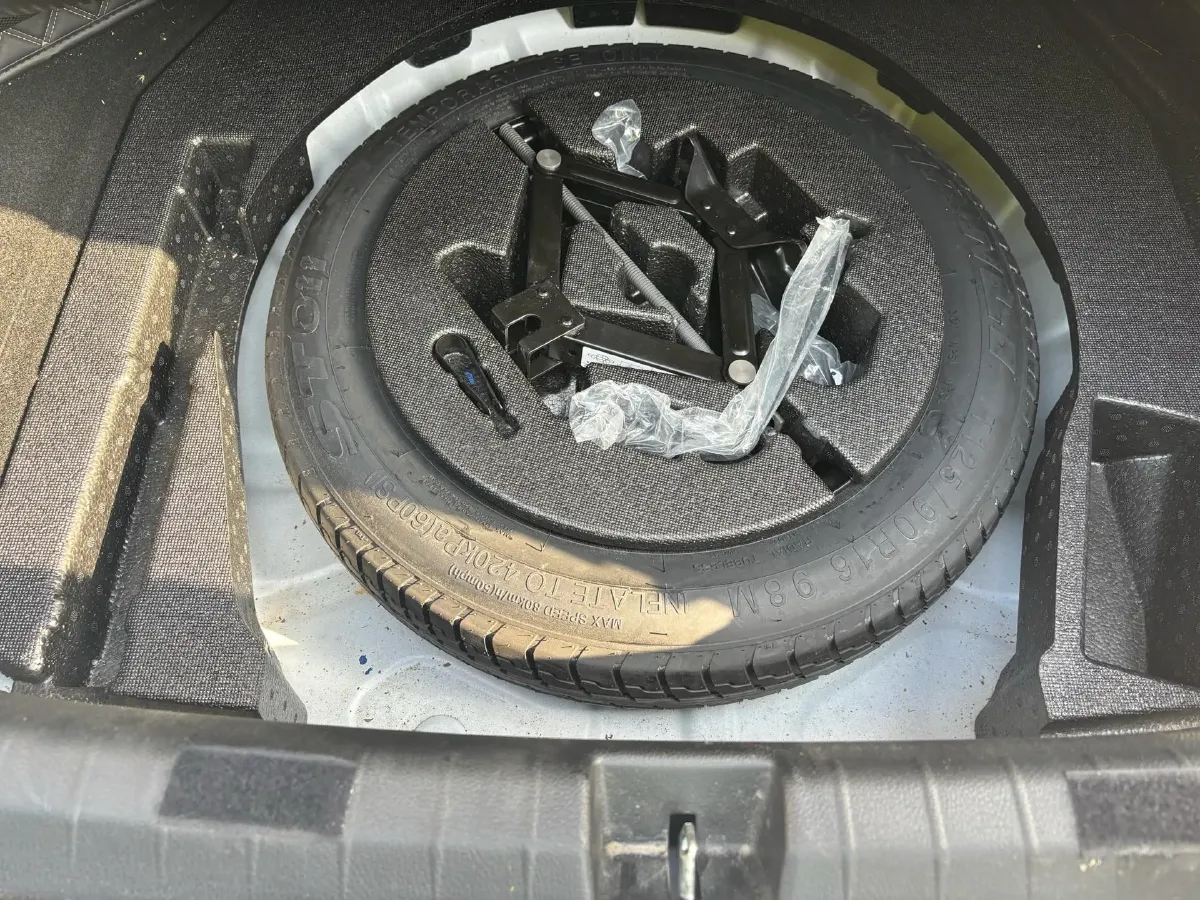 2019 BYD Qin Pro 1.5T 160HP L4 6MT,autocango,china used car exporter,china ev exporter,chinese used car exporter,chinese used ev exporter