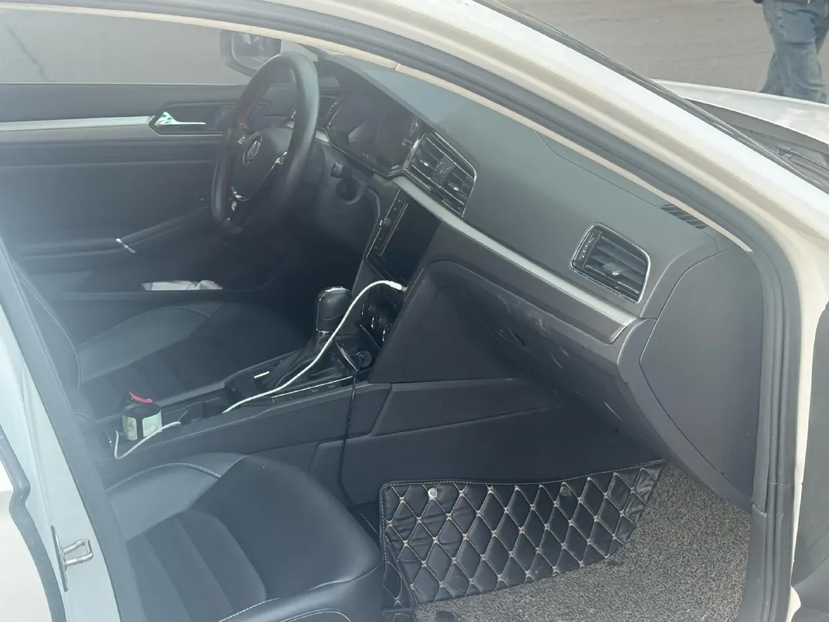 2018 Volkswagen Lamando 1.4T 150HP L4 7DCT,autocango,china used car exporter,china ev exporter,chinese used car exporter,chinese used ev exporter