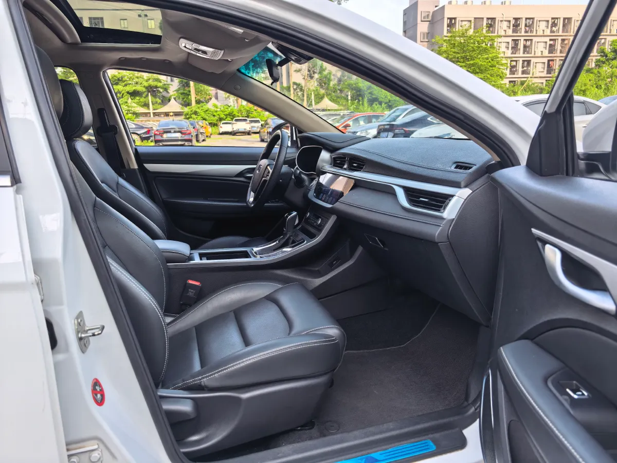 2018 Geely Emgrand 1.5L 109HP L4 CVT,autocango,china used car exporter,china ev exporter,chinese used car exporter,chinese used ev exporter