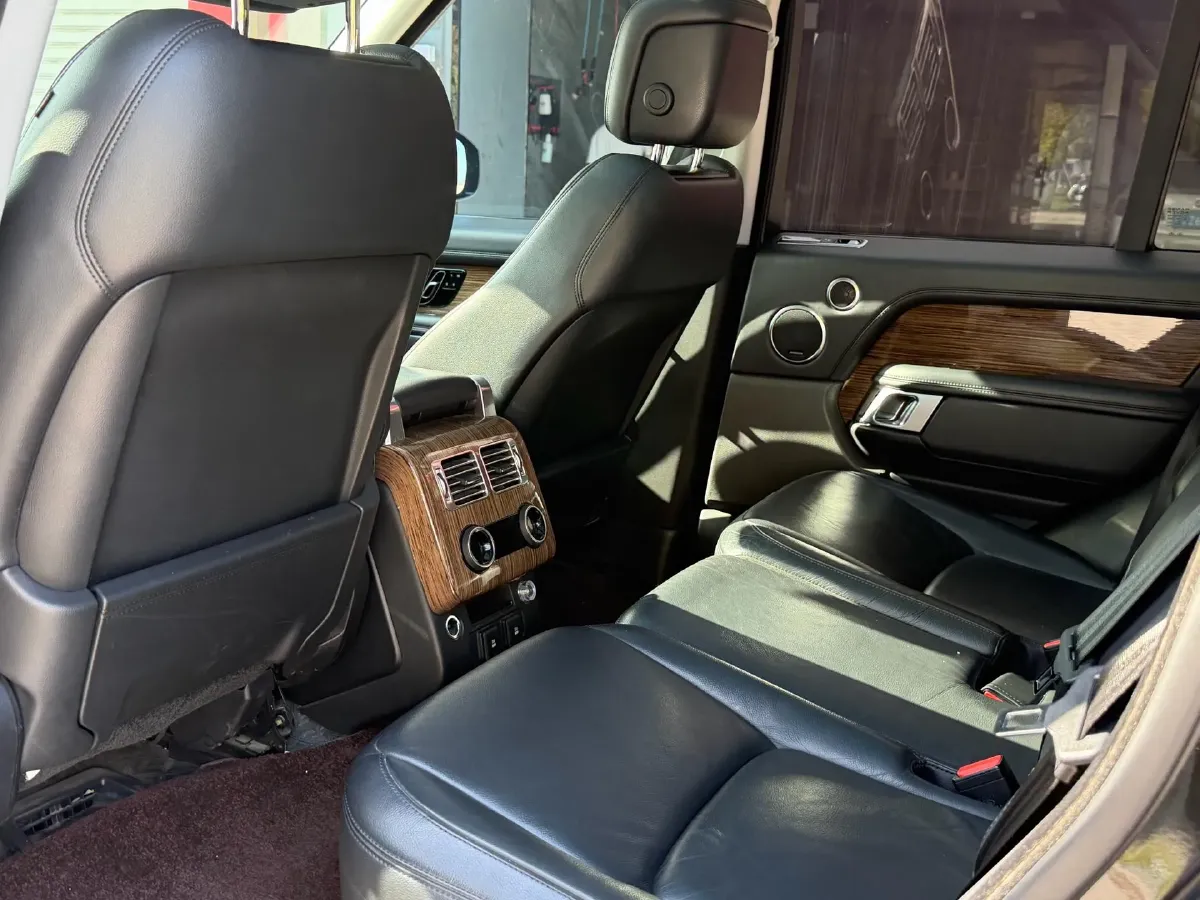 2019 BMW X7 3.0T 340HP L6 8AT,autocango,china used car exporter,china ev exporter,chinese used car exporter,chinese used ev exporter