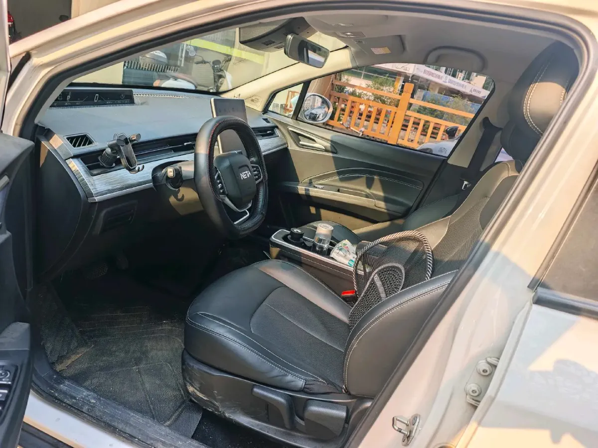 2022 ChangAn Oshan X7 Plus 1.5T 188HP L4 7DCT,autocango,china used car exporter,china ev exporter,chinese used car exporter,chinese used ev exporter