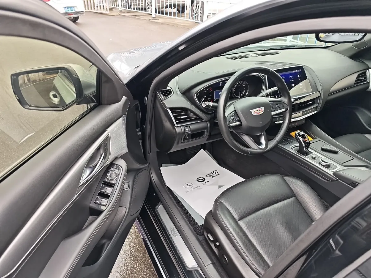 2020 Cadillac CT5 2.0T 237HP L4 10AT,autocango,china used car exporter,china ev exporter,chinese used car exporter,chinese used ev exporter
