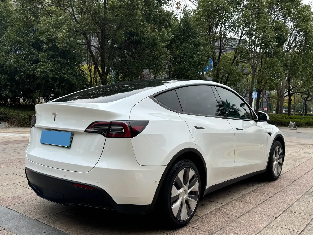 2022 Tesla Model Y BEV 60KWH,autocango,china used car exporter,china ev exporter,chinese used car exporter,chinese used ev exporter