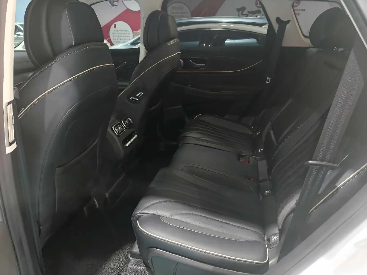 2023 Chery Tiggo 9 2.0T 261HP L4 7DCT,autocango,china used car exporter,china ev exporter,chinese used car exporter,chinese used ev exporter