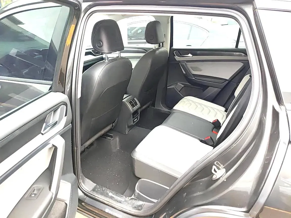 2023 Volkswagen Tayron 1.4T 150HP L4 7DCT,autocango,china used car exporter,china ev exporter,chinese used car exporter,chinese used ev exporter