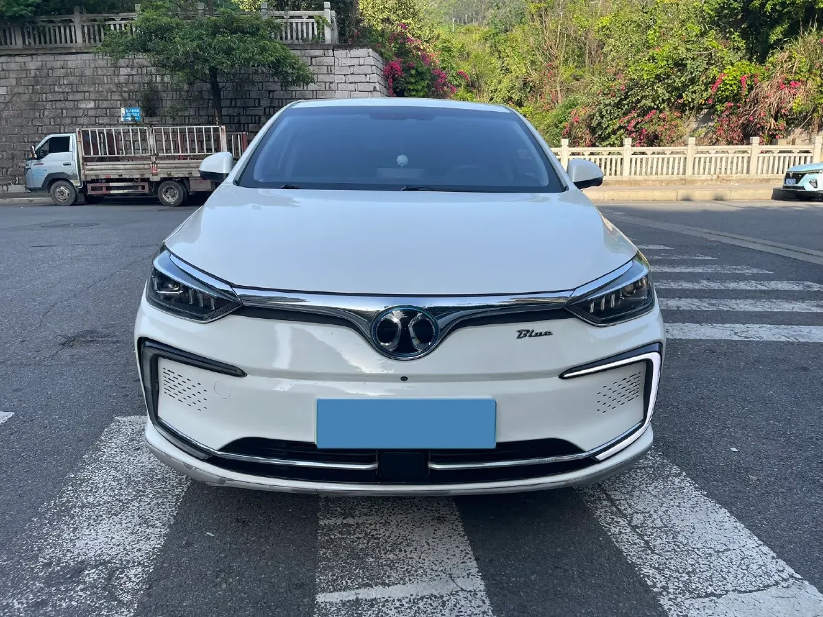 2018 BeiJing Auto EU5 BEV 53.66KWH,autocango,china used car exporter,china ev exporter,chinese used car exporter,chinese used ev exporter
