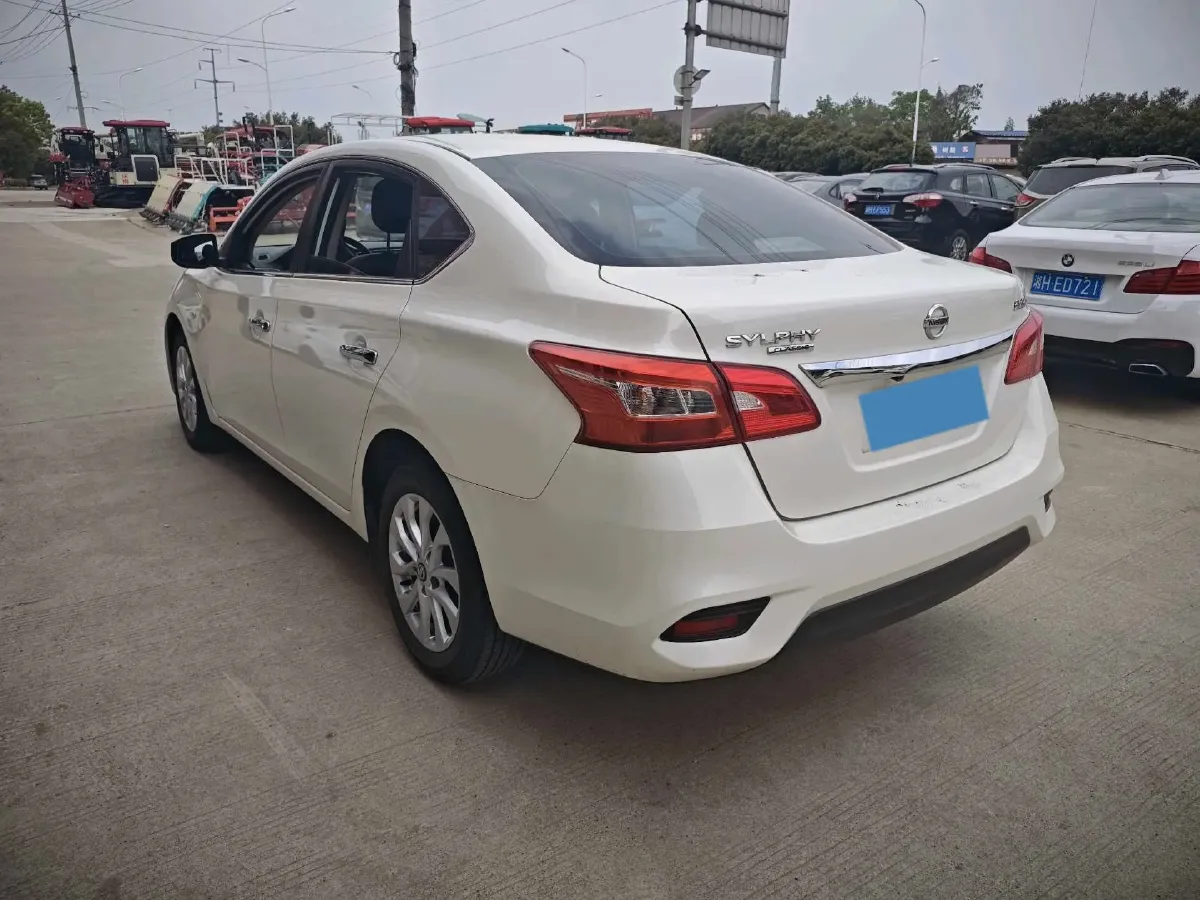 2022 Nissan Sylphy 1.6L 122HP L4 CVT,autocango,china used car exporter,china ev exporter,chinese used car exporter,chinese used ev exporter
