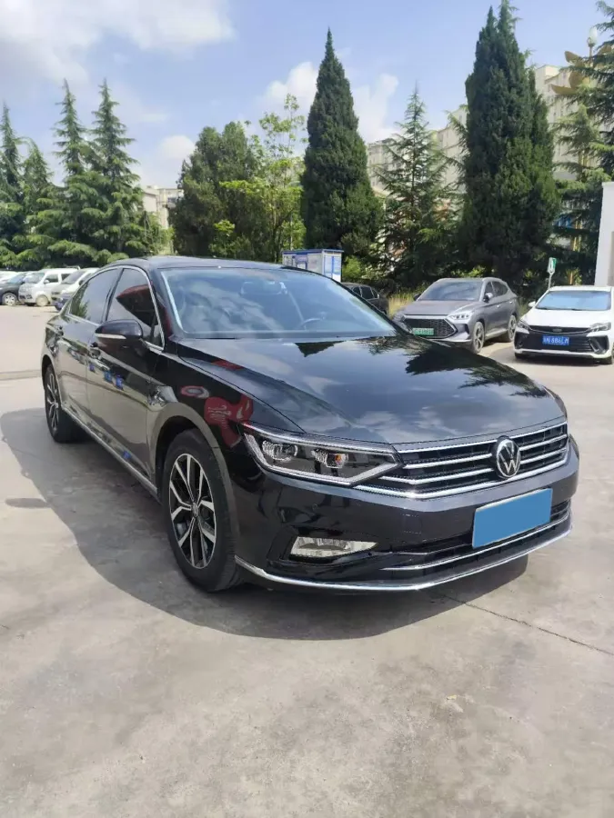 2020 Volkswagen Magotan 1.4T 150HP L4 7DCT,autocango,china used car exporter,china ev exporter,chinese used car exporter,chinese used ev exporter