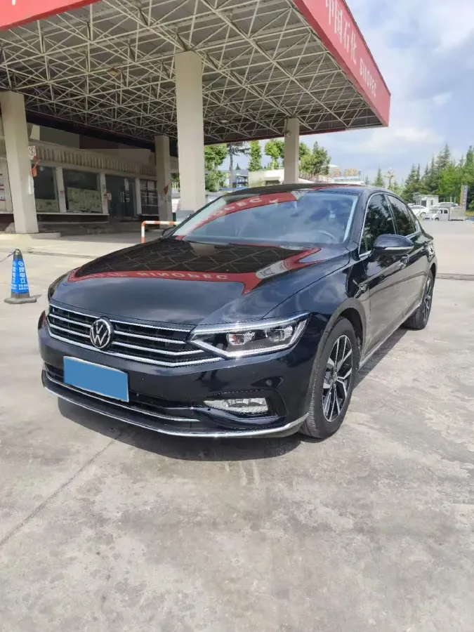 2020 Volkswagen Magotan 1.4T 150HP L4 7DCT,autocango,china used car exporter,china ev exporter,chinese used car exporter,chinese used ev exporter