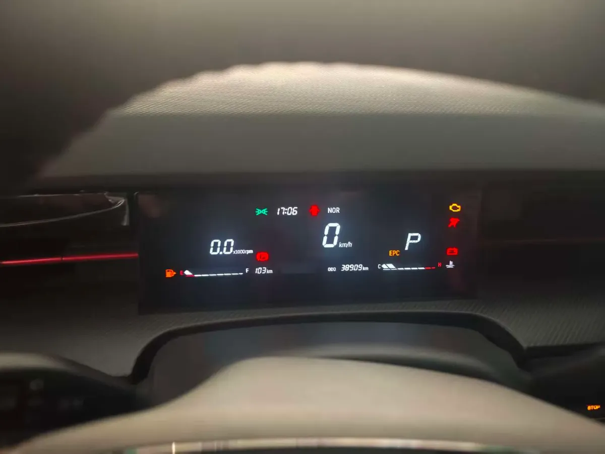 2022 Jetour DASHING 1.6T 197HP L4 7DCT,autocango,china used car exporter,china ev exporter,chinese used car exporter,chinese used ev exporter