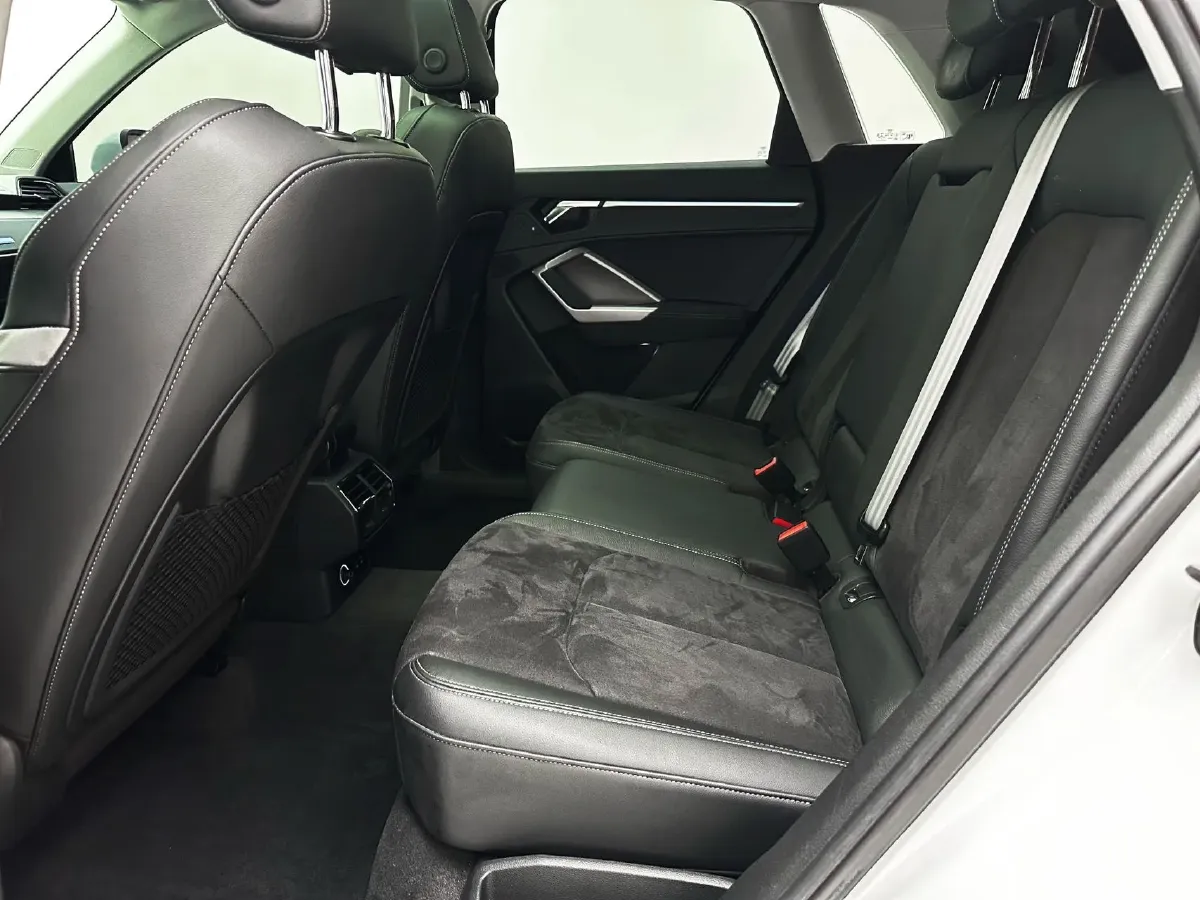 2022 Audi Q3 1.4T 150HP L4 7DCT,autocango,china used car exporter,china ev exporter,chinese used car exporter,chinese used ev exporter