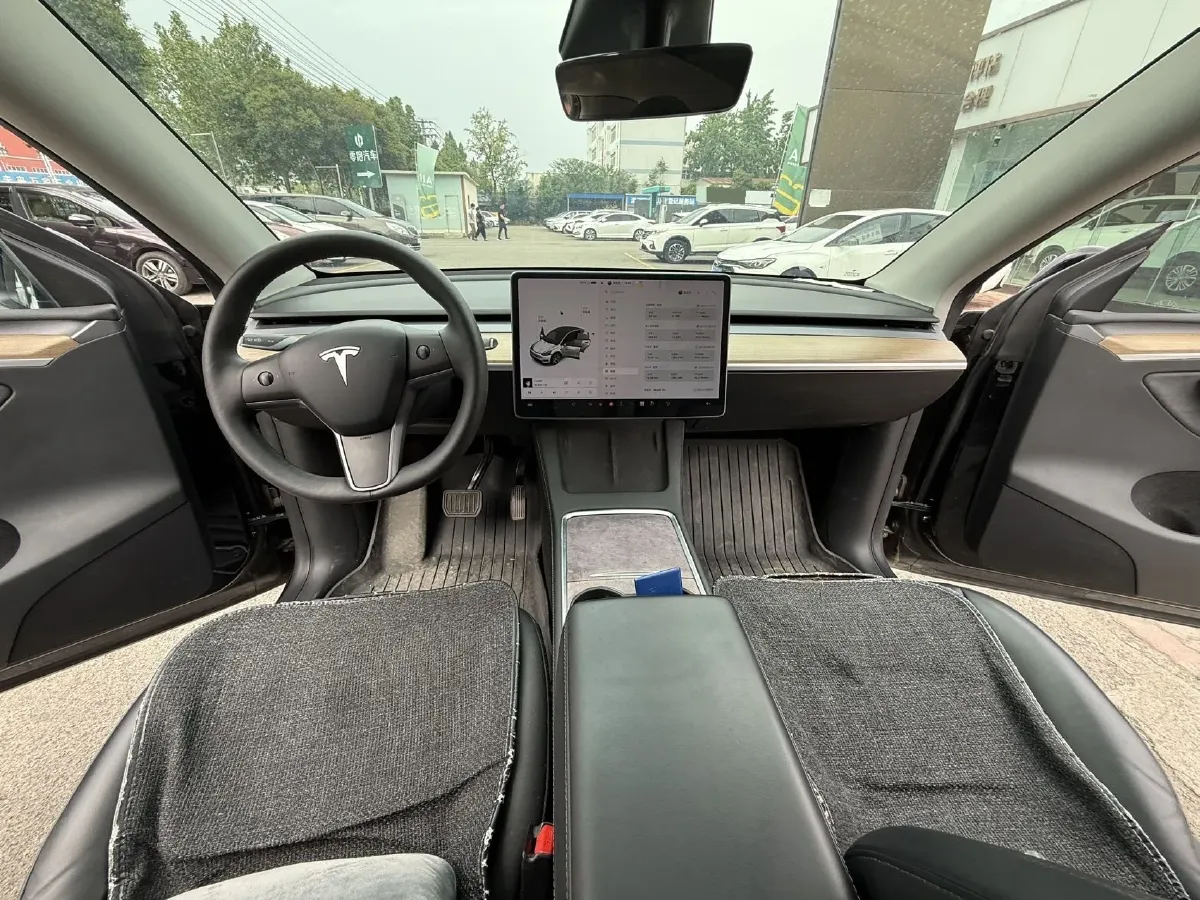 2021 Tesla Model Y BEV 60KWH,autocango,china used car exporter,china ev exporter,chinese used car exporter,chinese used ev exporter