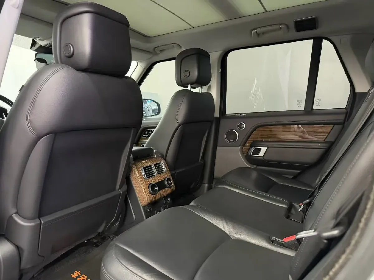 2019 BMW X7 3.0T 340HP L6 8AT,autocango,china used car exporter,china ev exporter,chinese used car exporter,chinese used ev exporter