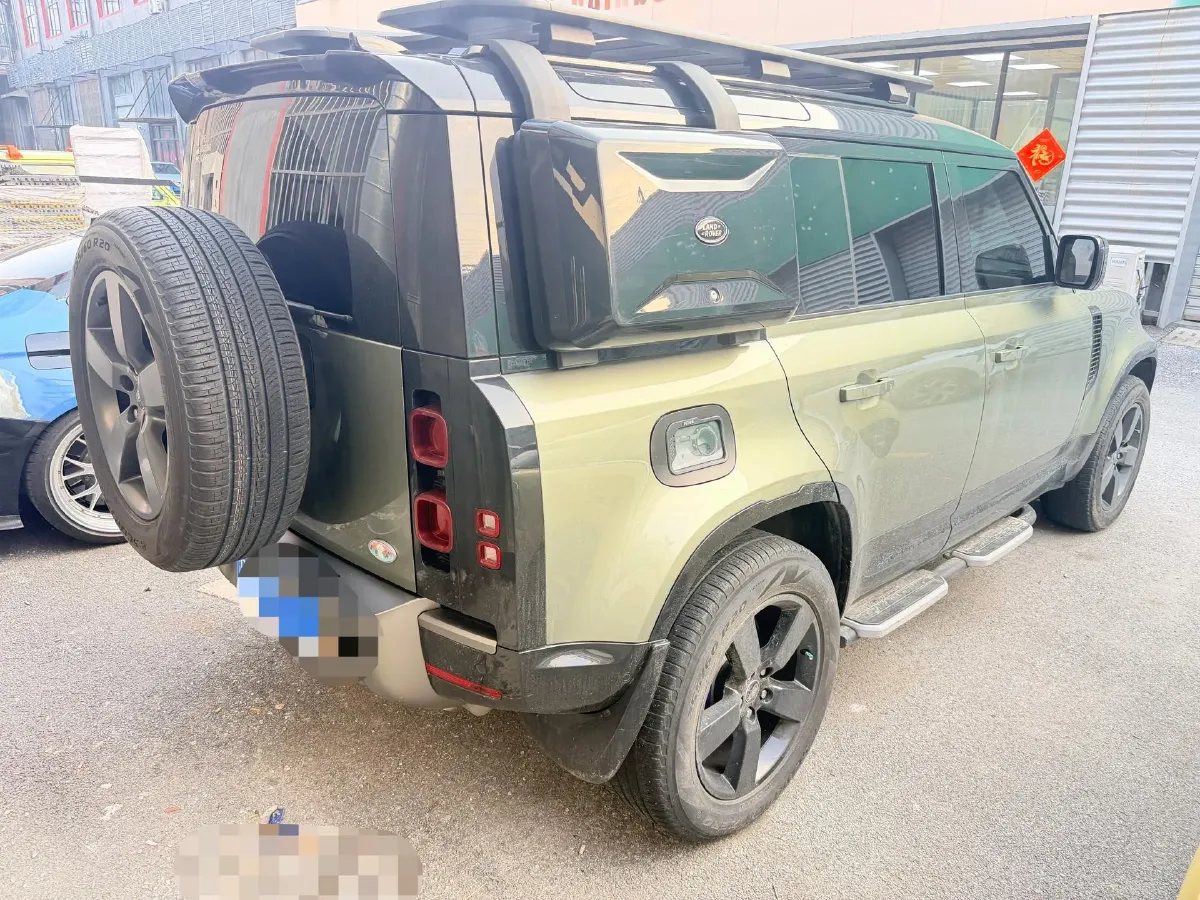 2023 Land Rover Defender 3.0T 400HP L6 8AT,autocango,china used car exporter,china ev exporter,chinese used car exporter,chinese used ev exporter
