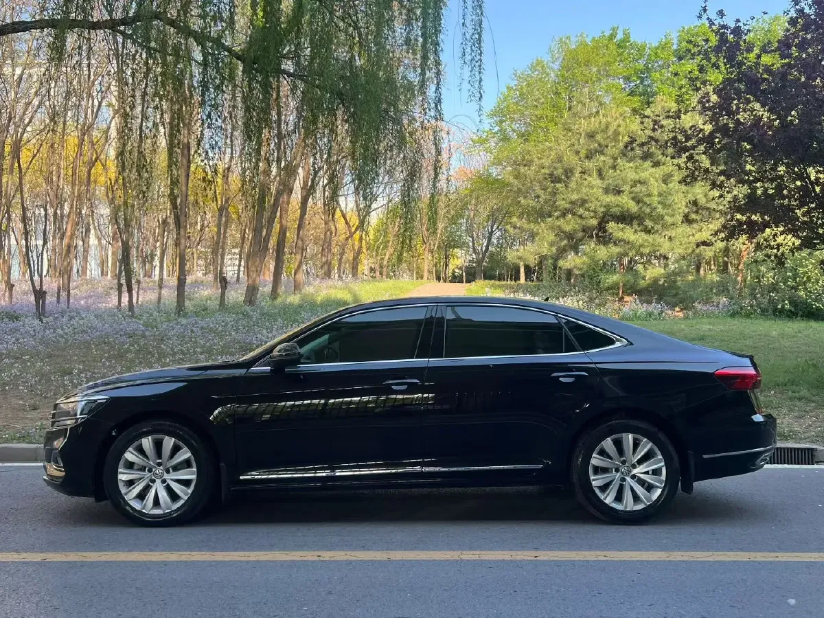 2019 Skoda Kodiak 2.0T 186HP L4 7DCT,autocango,china used car exporter,china ev exporter,chinese used car exporter,chinese used ev exporter