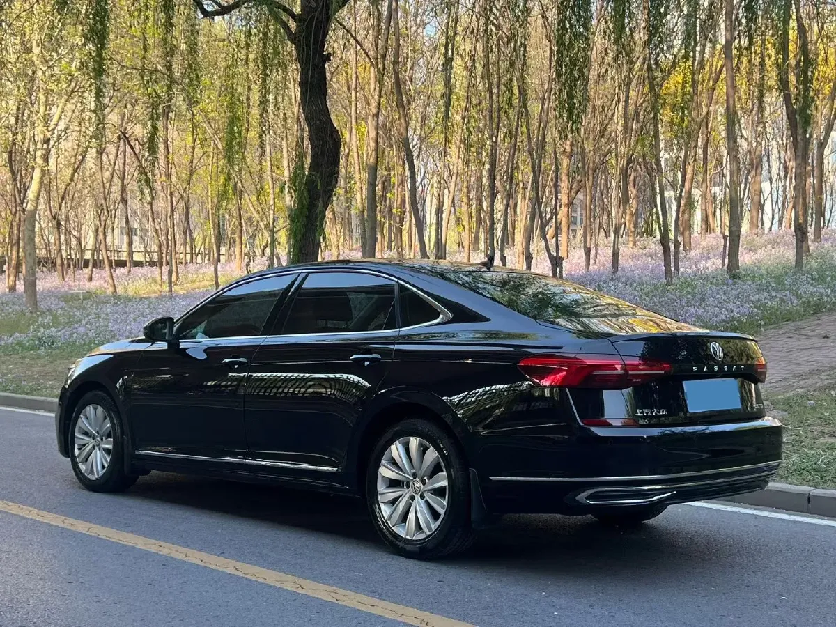 2019 Skoda Kodiak 2.0T 186HP L4 7DCT,autocango,china used car exporter,china ev exporter,chinese used car exporter,chinese used ev exporter