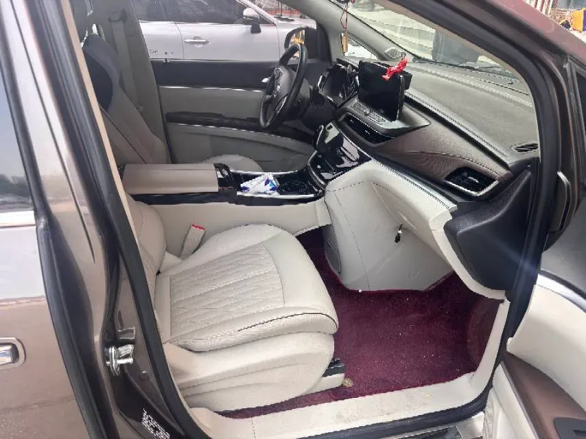 2021 Buick GL8 2.0T 237HP L4 9AT,autocango,china used car exporter,china ev exporter,chinese used car exporter,chinese used ev exporter