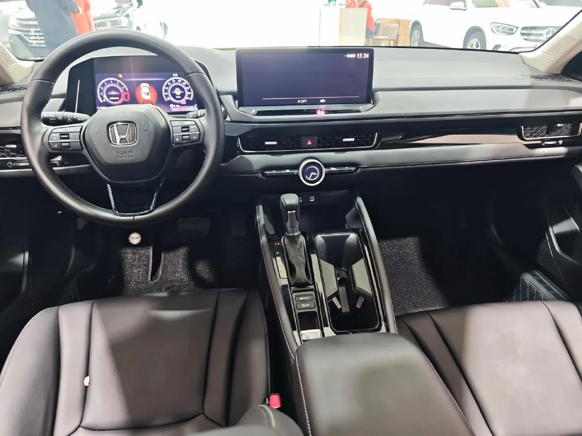 2025 Honda Inspire 1.5T 192HP L4 CVT,autocango,china used car exporter,china ev exporter,chinese used car exporter,chinese used ev exporter