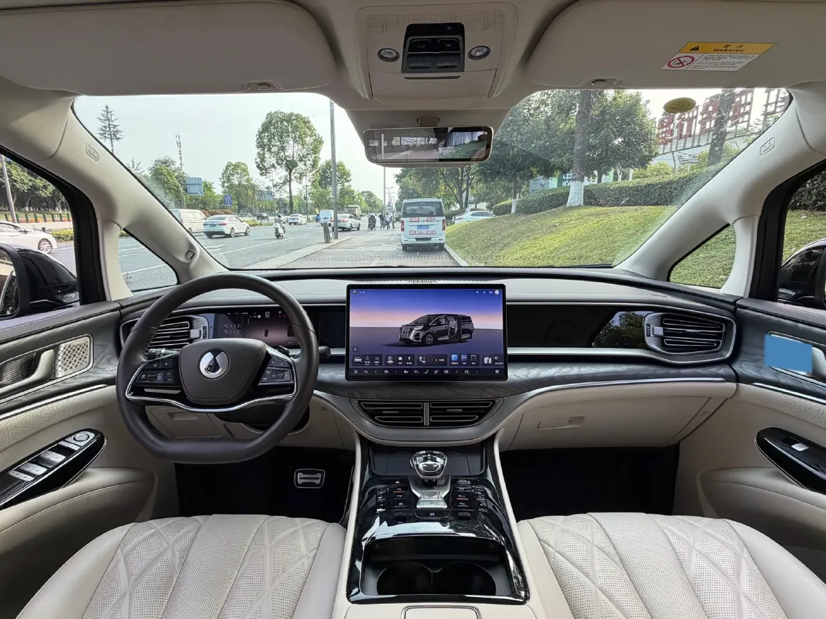 2024 Denza D9 1.5T 139HP L4 E-CVT PHEV 40KWH,autocango,china used car exporter,china ev exporter,chinese used car exporter,chinese used ev exporter