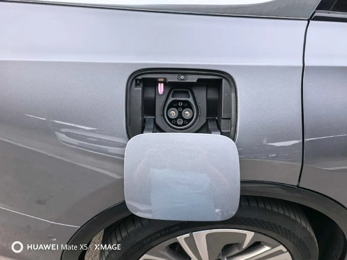 2022 HongQi E-HS9 BEV 120KWH,autocango,china used car exporter,china ev exporter,chinese used car exporter,chinese used ev exporter