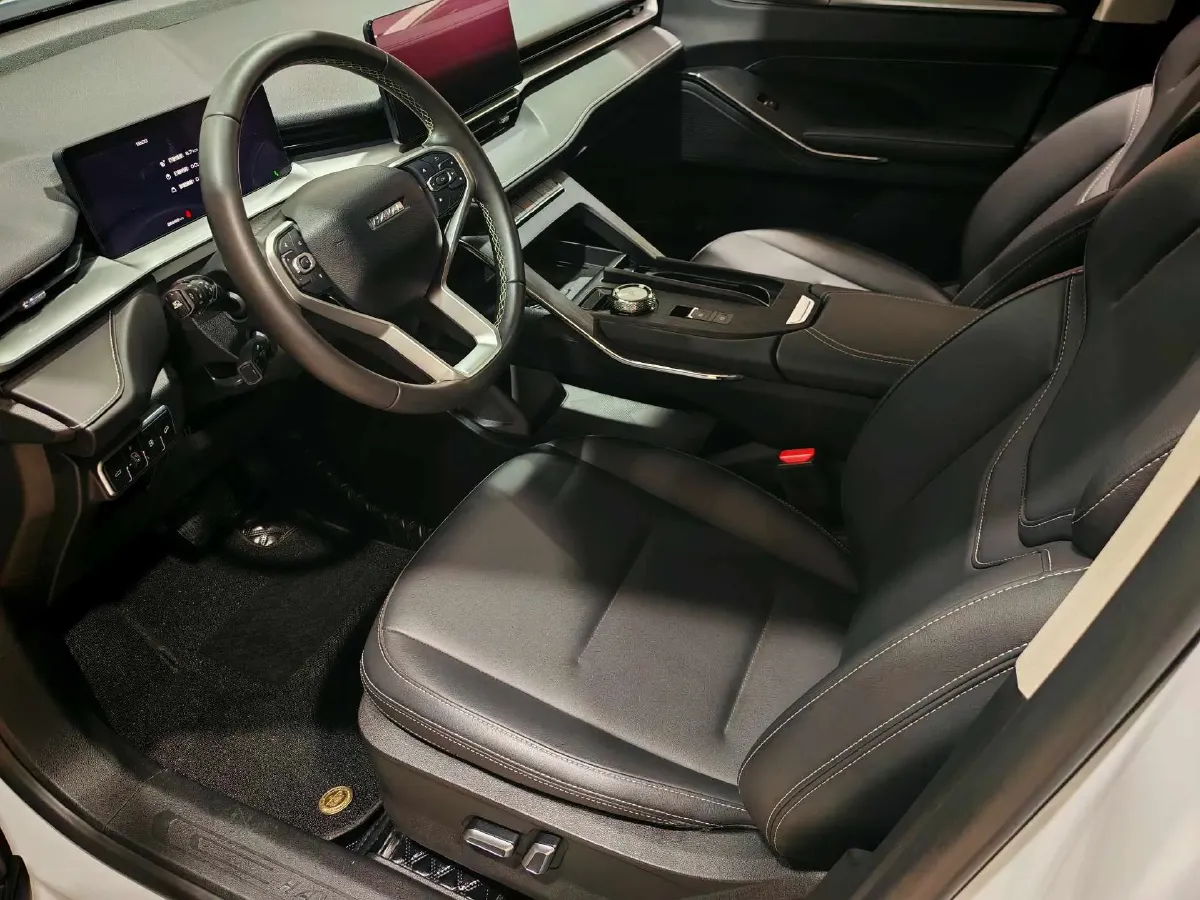 2023 Haval H6 1.5T 154HP L4 2DHT PHEV 19.94KWH,autocango,china used car exporter,china ev exporter,chinese used car exporter,chinese used ev exporter