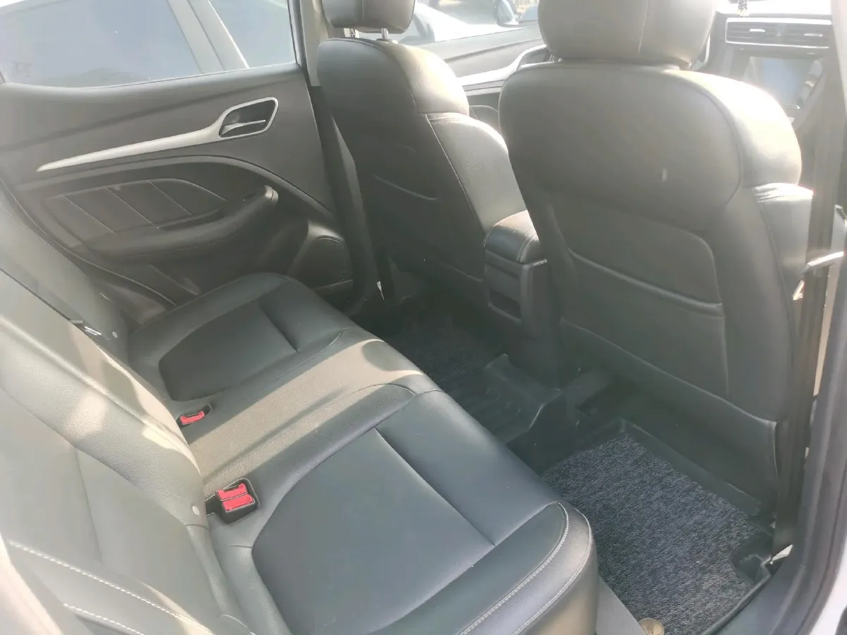 2017 MG ZS 1.5L 120HP L4 4AT,autocango,china used car exporter,china ev exporter,chinese used car exporter,chinese used ev exporter