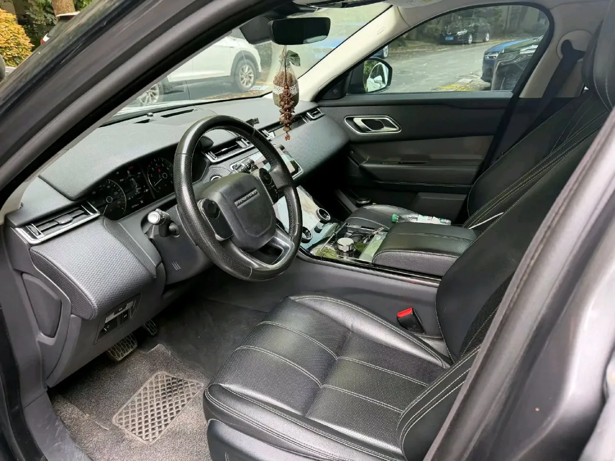 2018 Land Rover Range Rover Velar 2.0T 250HP L4 8AT,autocango,china used car exporter,china ev exporter,chinese used car exporter,chinese used ev exporter