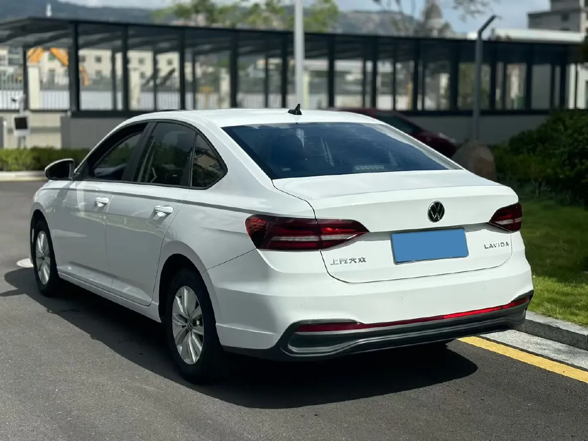 2023 Volkswagen Lavida 1.5L 110HP L4 6AT,autocango,china used car exporter,china ev exporter,chinese used car exporter,chinese used ev exporter