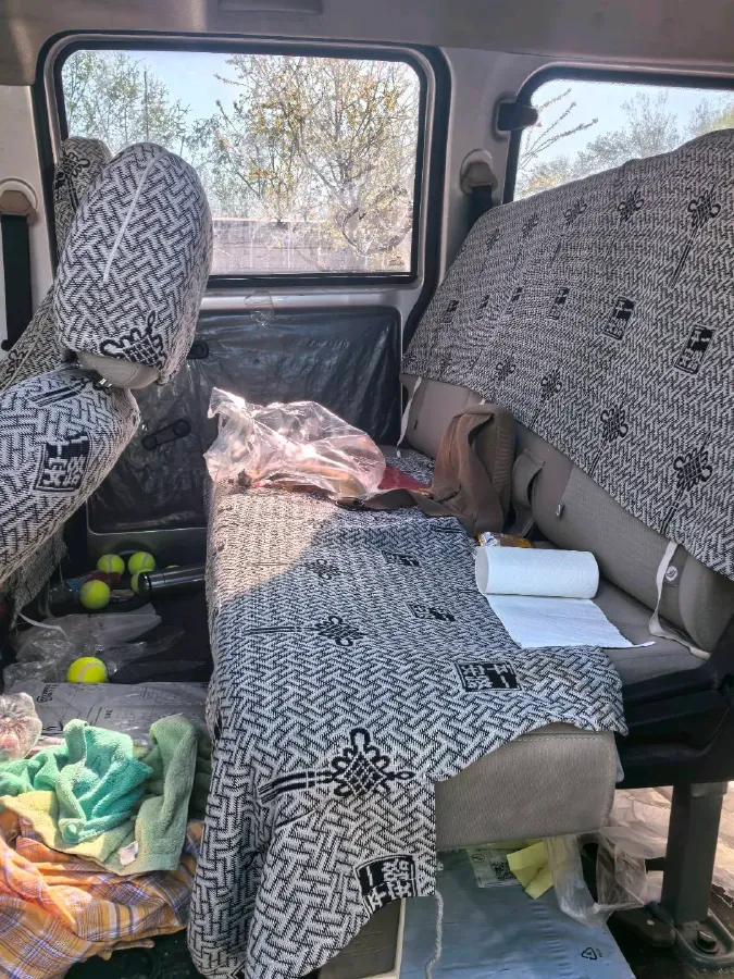 2019 WuLing RongGuang V 1.5L 99HP L4 6MT,autocango,china used car exporter,china ev exporter,chinese used car exporter,chinese used ev exporter