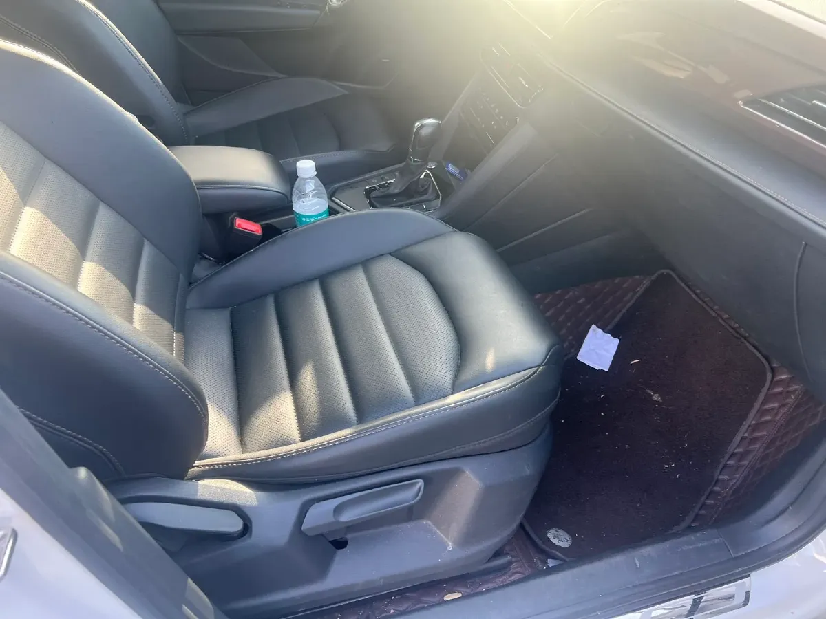 2022 Volkswagen Tharu 1.4T 150HP L4 7DCT,autocango,china used car exporter,china ev exporter,chinese used car exporter,chinese used ev exporter