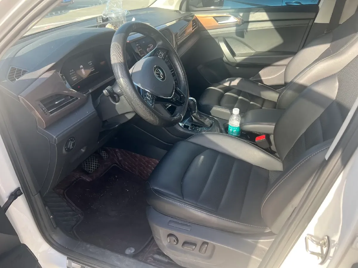 2022 Volkswagen Tharu 1.4T 150HP L4 7DCT,autocango,china used car exporter,china ev exporter,chinese used car exporter,chinese used ev exporter
