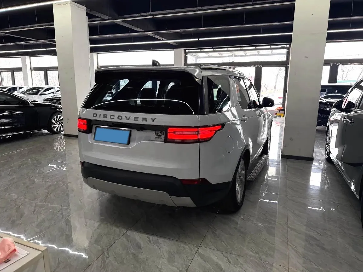 2018 Land Rover Discovery 3.0T 340HP V6 8AT,autocango,china used car exporter,china ev exporter,chinese used car exporter,chinese used ev exporter