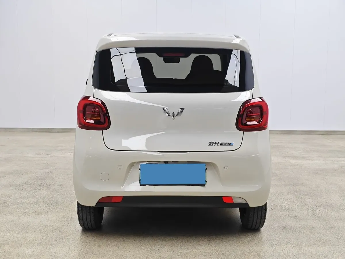 2025 WuLing HongGuang MINI EV BEV 16.2KWH,autocango,china used car exporter,china ev exporter,chinese used car exporter,chinese used ev exporter