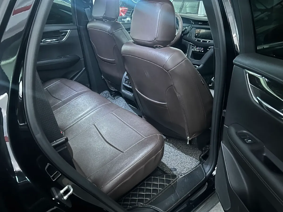 2020 Cadillac XT5 2.0T 237HP L4 9AT,autocango,china used car exporter,china ev exporter,chinese used car exporter,chinese used ev exporter