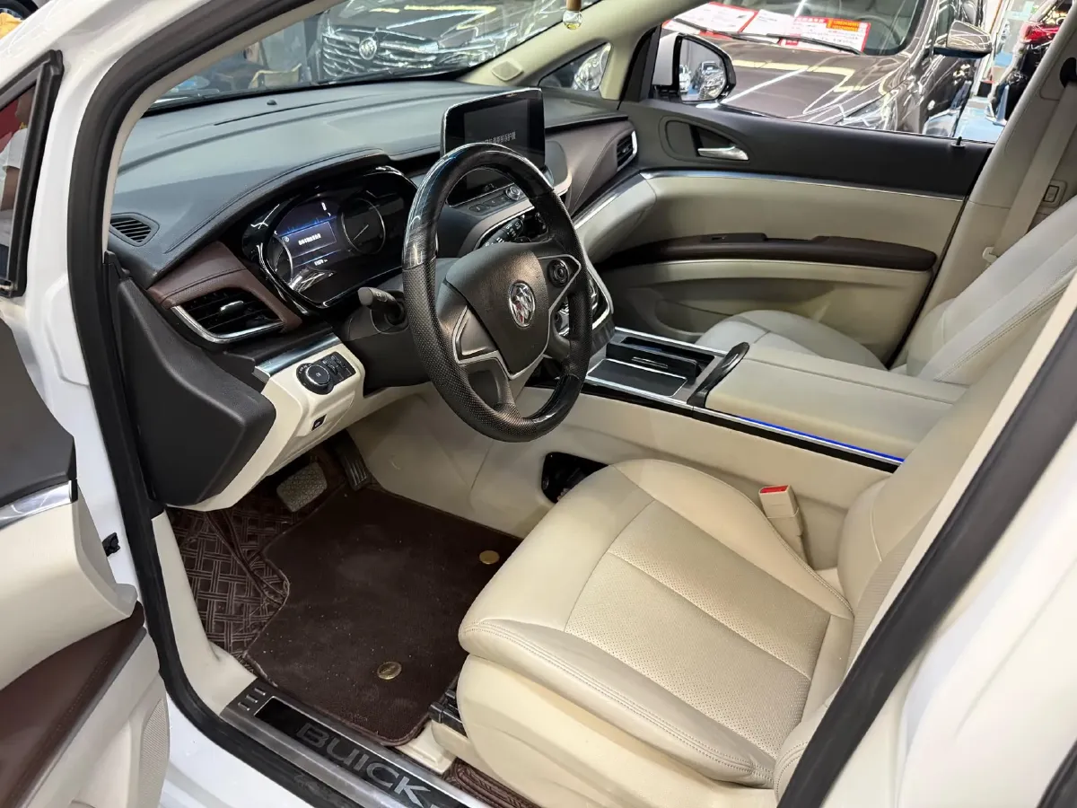 2021 Buick GL8 2.0T 237HP L4 9AT,autocango,china used car exporter,china ev exporter,chinese used car exporter,chinese used ev exporter