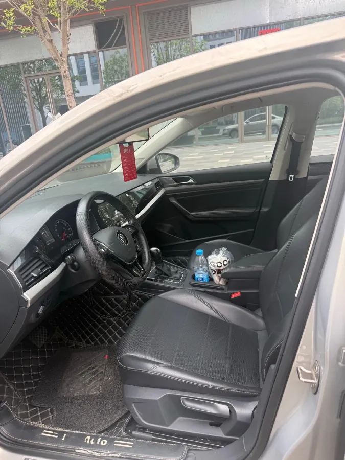 2021 Volkswagen Lavida 1.5L 113HP L4 6AT,autocango,china used car exporter,china ev exporter,chinese used car exporter,chinese used ev exporter