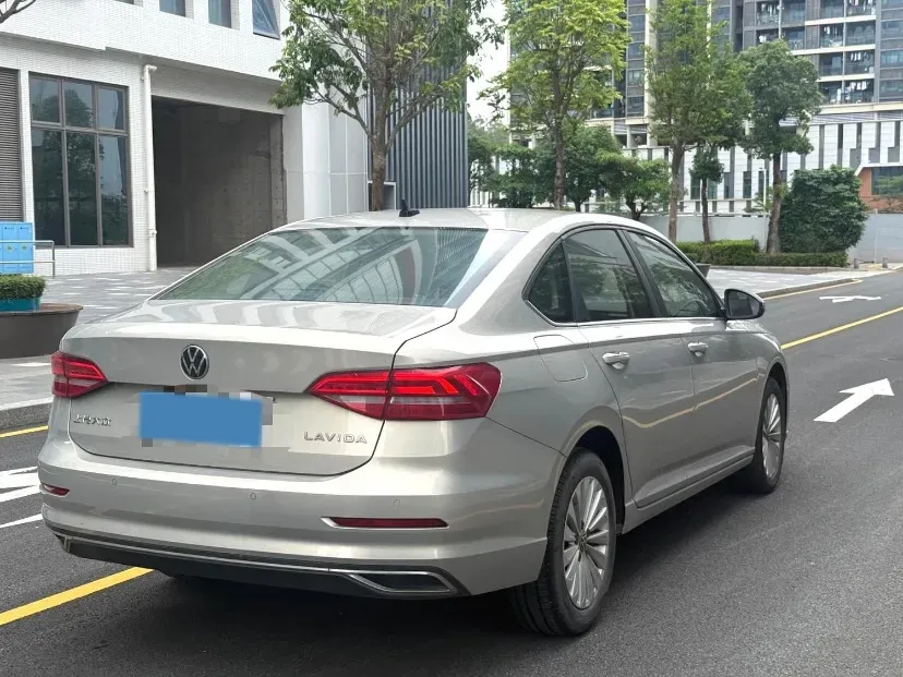 2021 Volkswagen Lavida 1.5L 113HP L4 6AT,autocango,china used car exporter,china ev exporter,chinese used car exporter,chinese used ev exporter