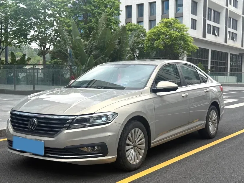 2021 Volkswagen Lavida 1.5L 113HP L4 6AT,autocango,china used car exporter,china ev exporter,chinese used car exporter,chinese used ev exporter