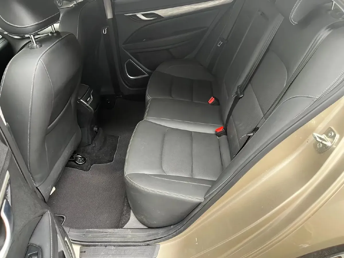 2019 Geely Emgrand 1.5L 109HP L4 5MT,autocango,china used car exporter,china ev exporter,chinese used car exporter,chinese used ev exporter