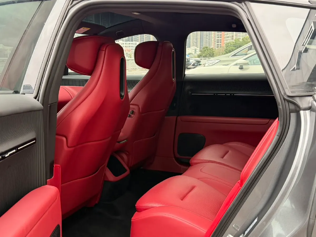 2025 Avatr 12 BEV,autocango,china used car exporter,china ev exporter,chinese used car exporter,chinese used ev exporter