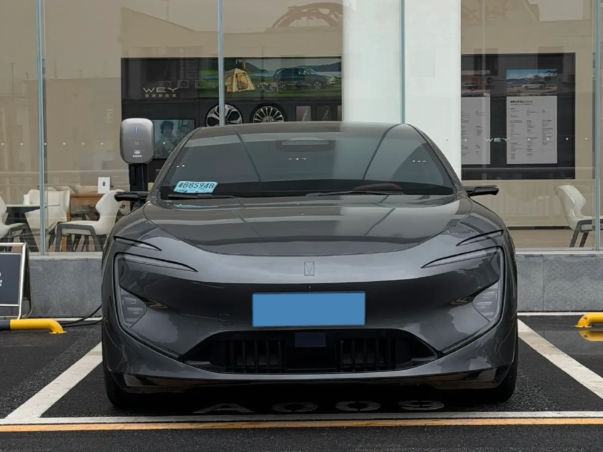 2025 Avatr 12 BEV,autocango,china used car exporter,china ev exporter,chinese used car exporter,chinese used ev exporter