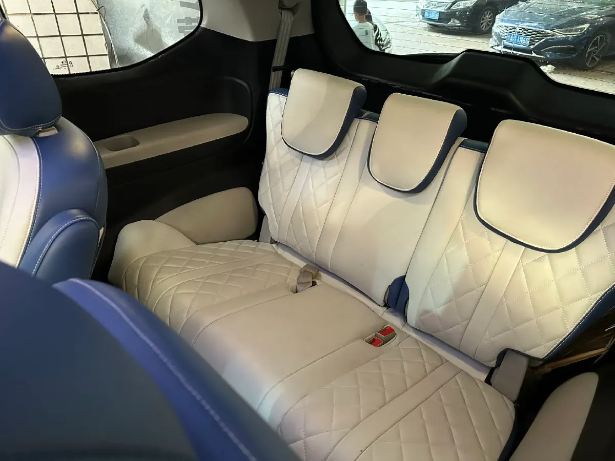 2021 GAC Trumpchi M6 1.5T 169HP L4 7DCT,autocango,china used car exporter,china ev exporter,chinese used car exporter,chinese used ev exporter